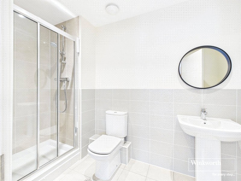 Haden Square, Reading, Berkshire, RG1