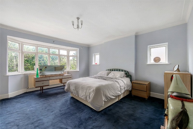 West Hill Road, London, SW18