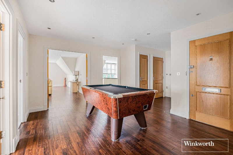 London Road, Sunningdale, Ascot, Berkshire, SL5