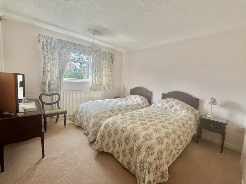 Sea Road, Milford on Sea, Lymington, Hampshire, SO41