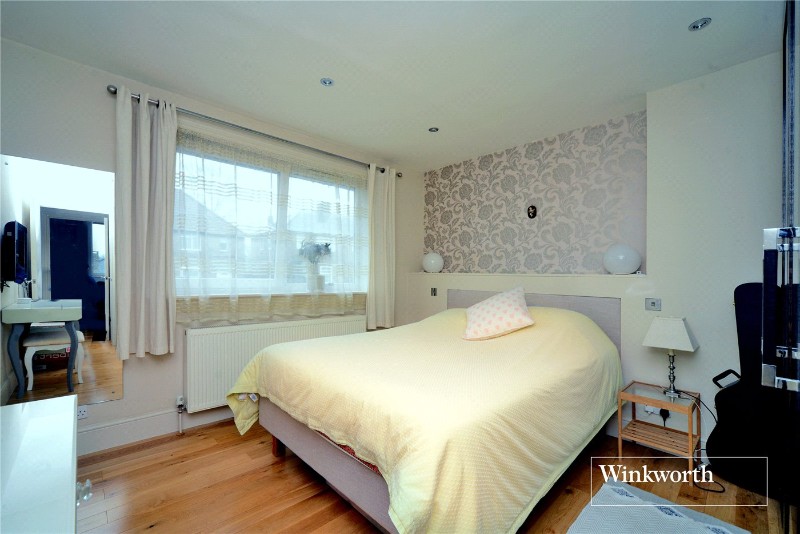 Garendon Road, Morden, SM4