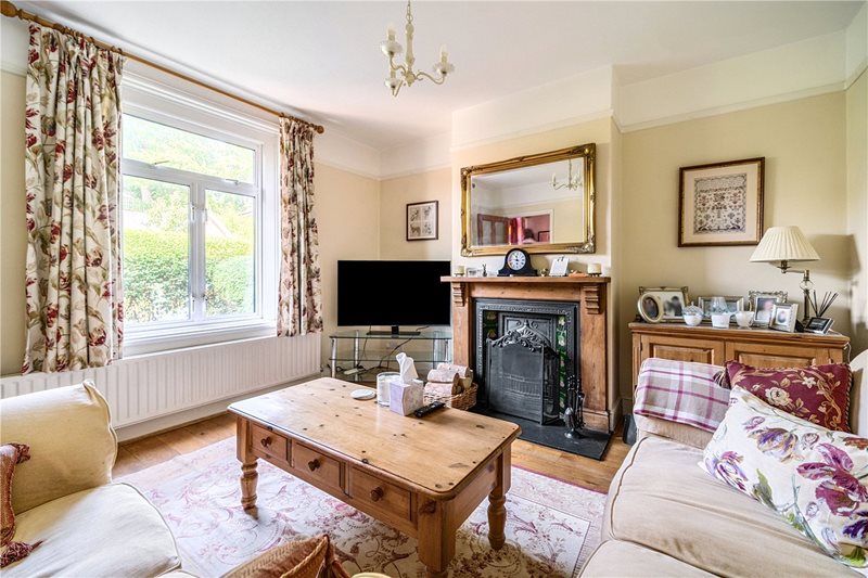 Hamlash Lane, Frensham, Farnham, Surrey, GU10