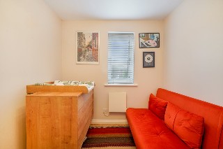 Windmill Drive, London, NW2