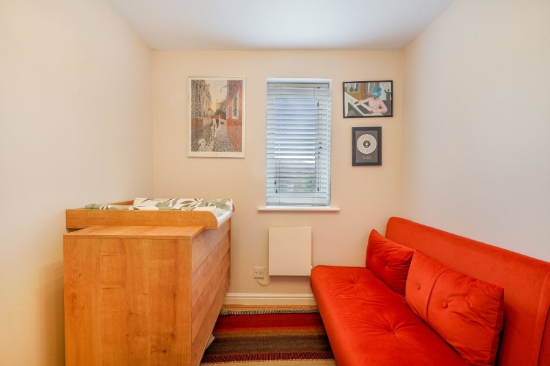 Windmill Drive, London, NW2