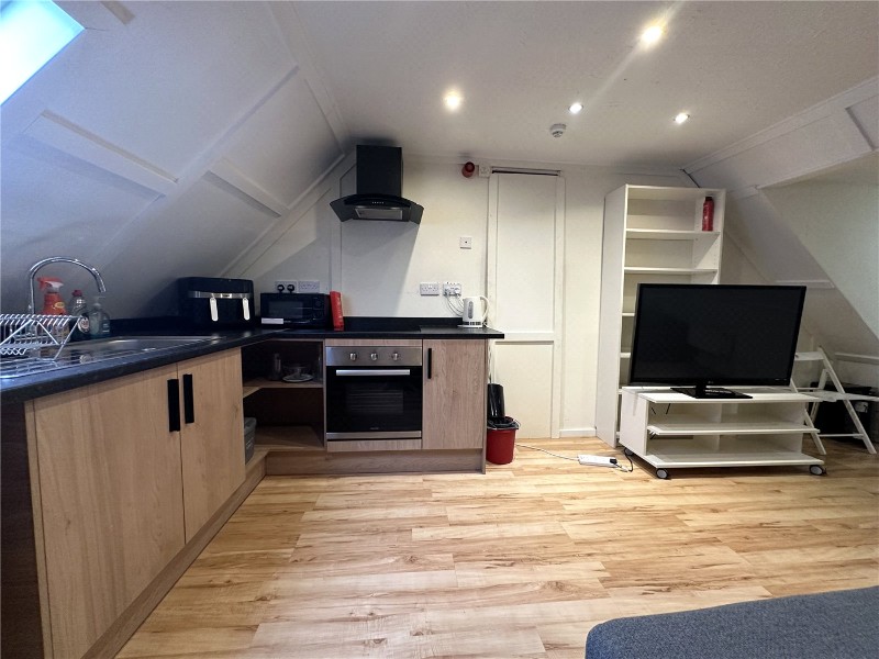 Firgrove Hill, Farnham, GU9