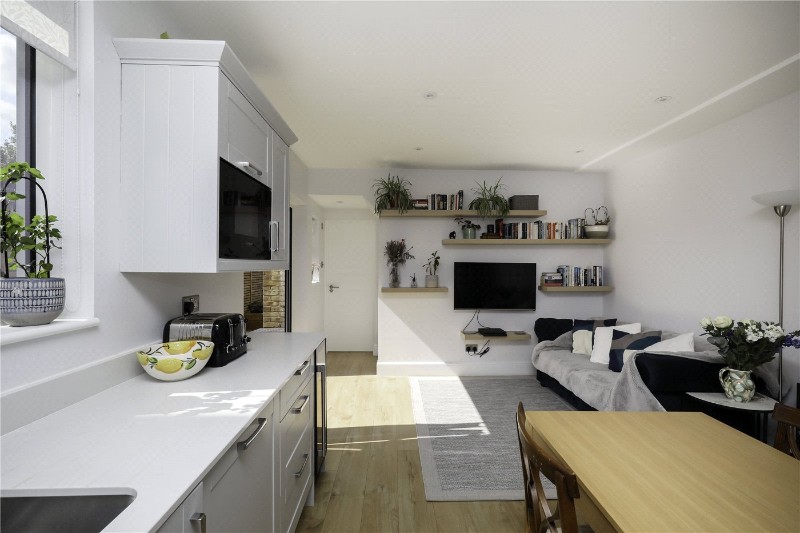 Chandos Avenue, London, W5