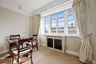 Vicarage Court, Vicarage Gate, London, W8
