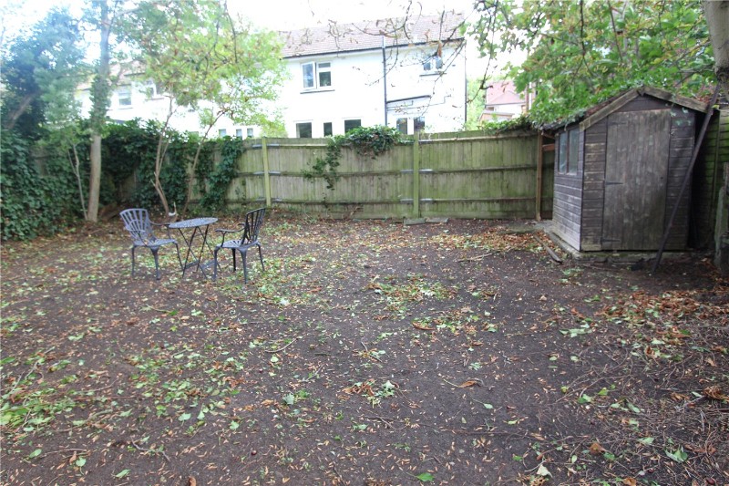 Nether Street, Finchley, London, N3