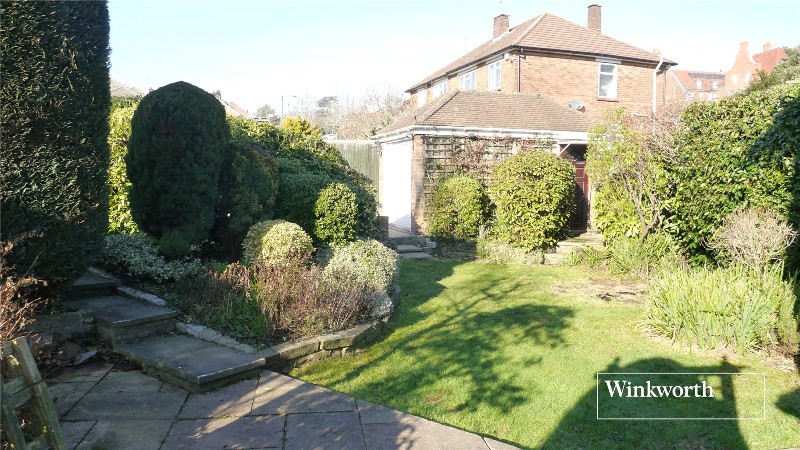 Elmbank Avenue, Barnet, EN5