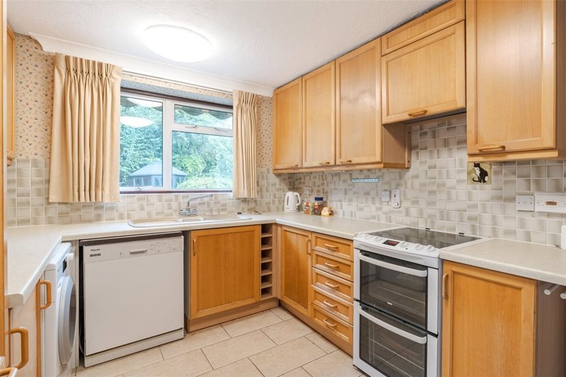 De Haviland Close, Merley, Wimborne, Dorset, BH21