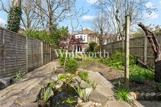 Fox Lane, London, N13