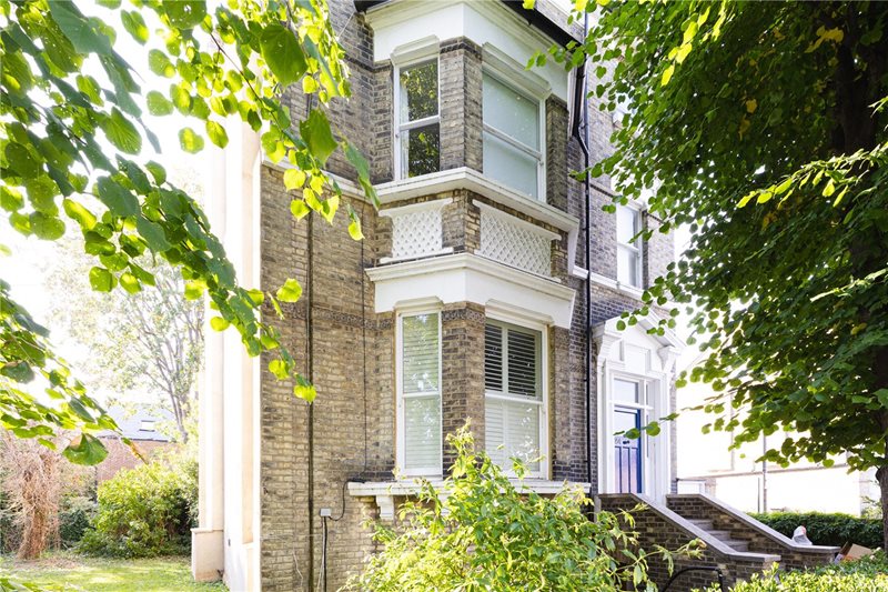 Oxford Road, London, SW15