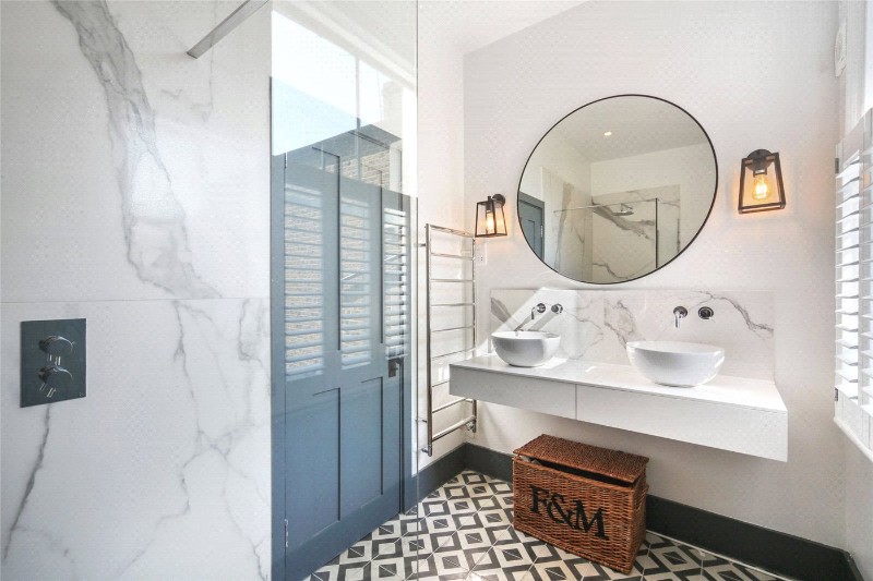 Arminger Road, London, W12