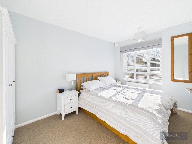 Pandora Court, South Bank, Surbiton, KT6