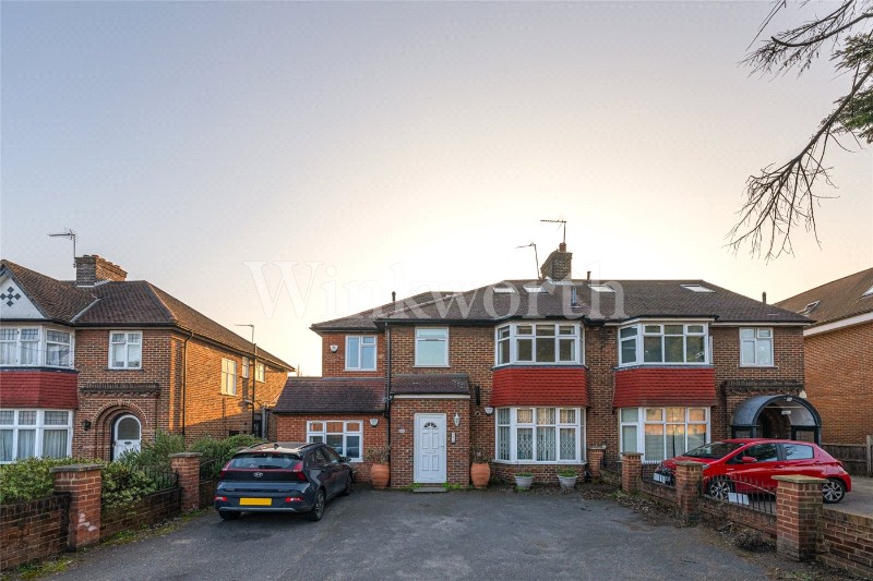 Hendon Way, London, NW2