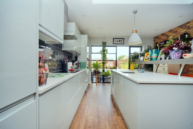 Longfellow Road, Worcester Park, KT4