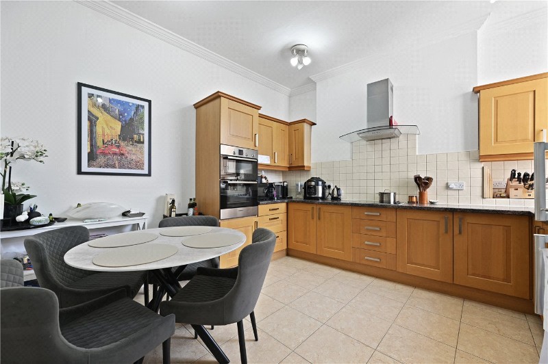 Wynnstay Gardens, London, W8