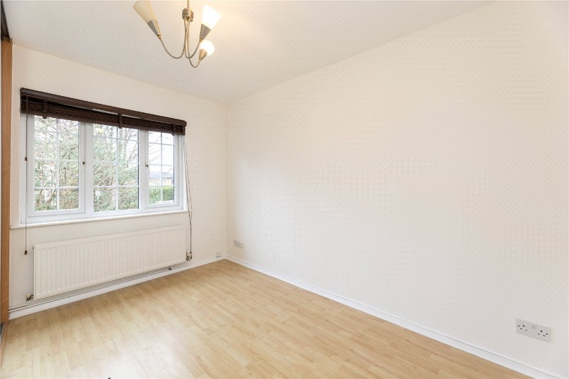 Westleigh Avenue, London, SW15