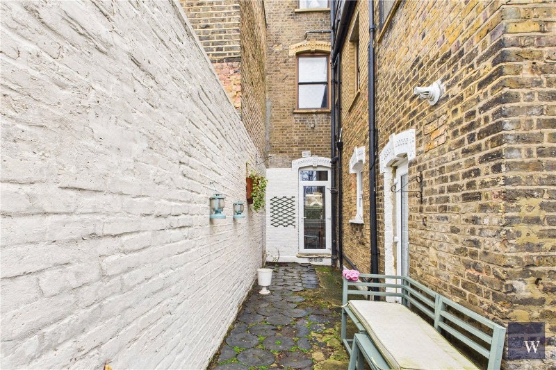 Ferndale Road, London, SW4