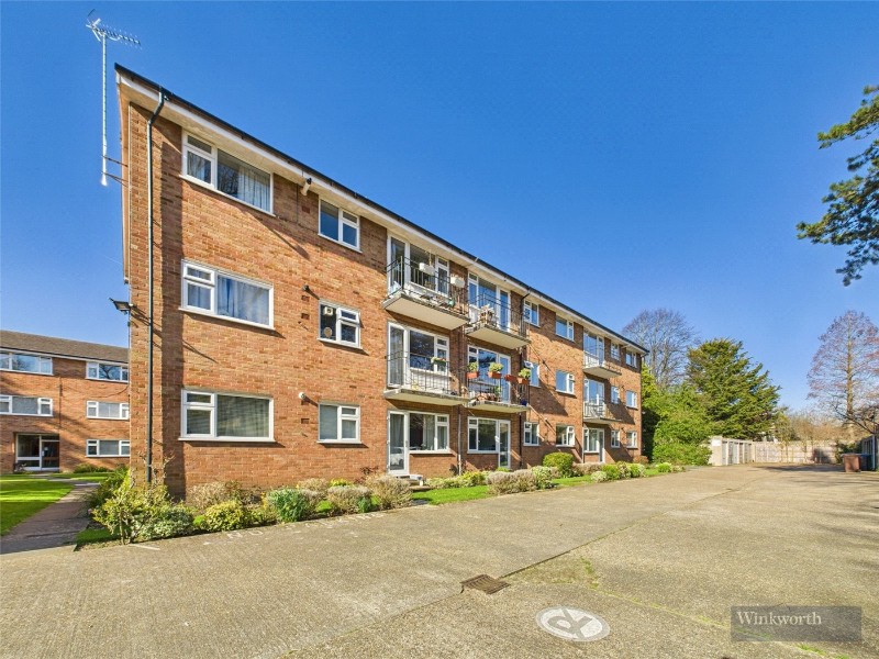 Lovelace Gardens, Surbiton, KT6