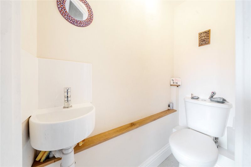 Northwood Drive, Newbury, Berkshire, RG14
