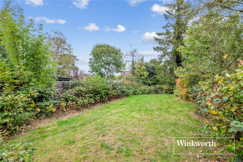 Moss Hall Grove, North Finchley, London, N12