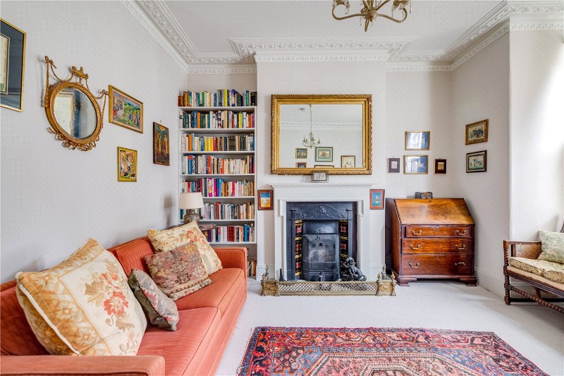 Hestercombe Avenue, London, SW6