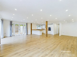 New Mill Road, Finchampstead, Wokingham, Berkshire, RG40