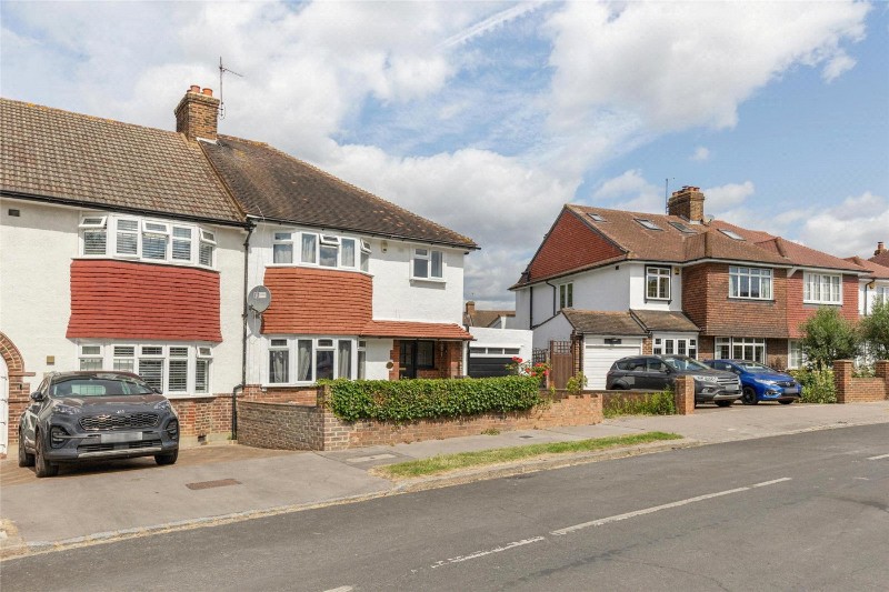 Briar Avenue, London, SW16