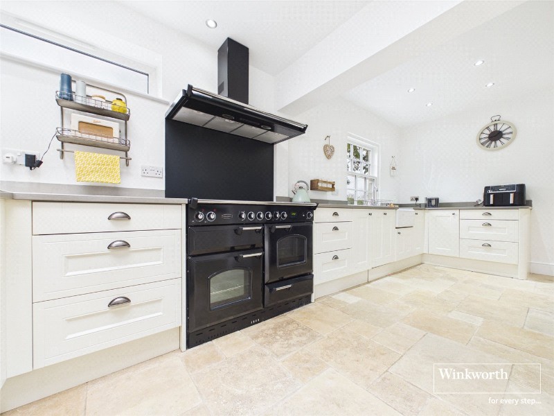 Basingstoke Road, Riseley, RG7