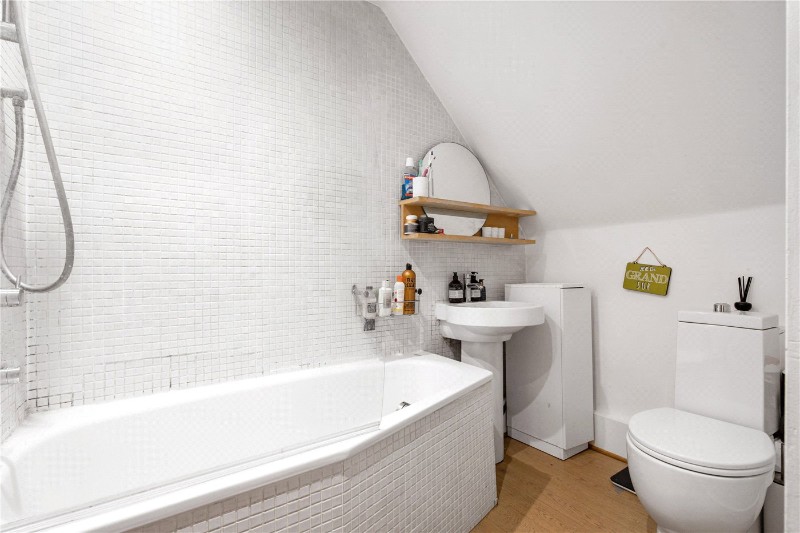 Gilbey Road, London, SW17