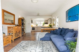 Lisle Close, London, SW17