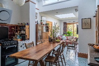 Killieser Avenue, London, SW2