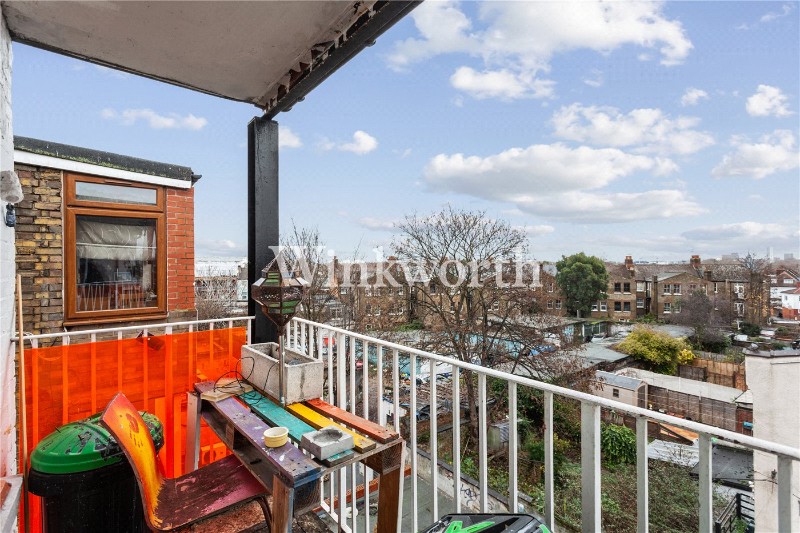 Grand Parade, London, N4