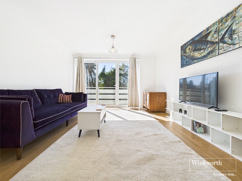 Petworth Court, Bath Road, Reading, Berkshire, RG1