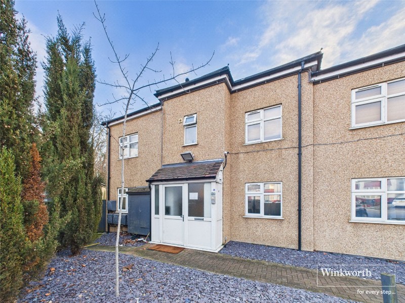 Renters Avenue, London, NW4