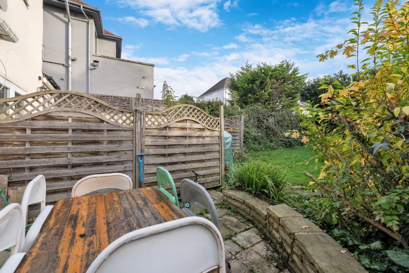 Hodford Road, London, NW11