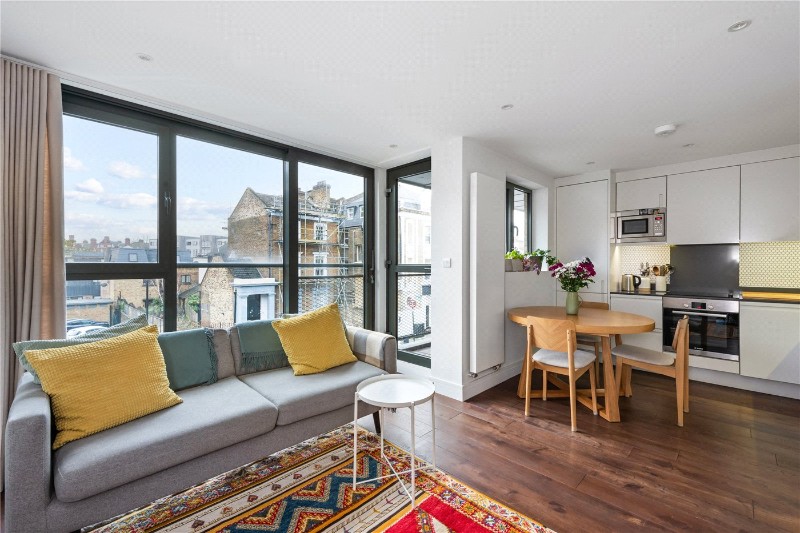 Aden Grove, London, N16