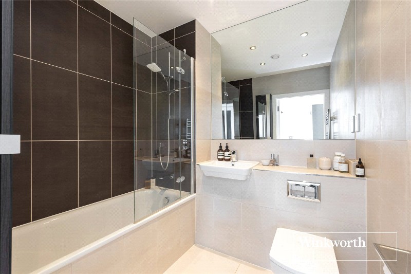Ebony Crescent, Barnet, EN4