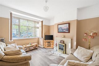Canmore Gardens, London, SW16