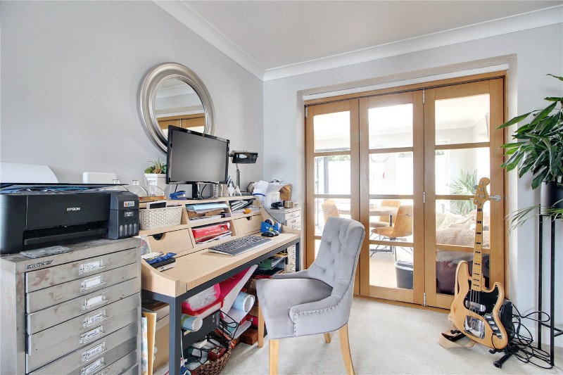 Elizabeth Road, Poringland, Norwich, Norfolk, NR14