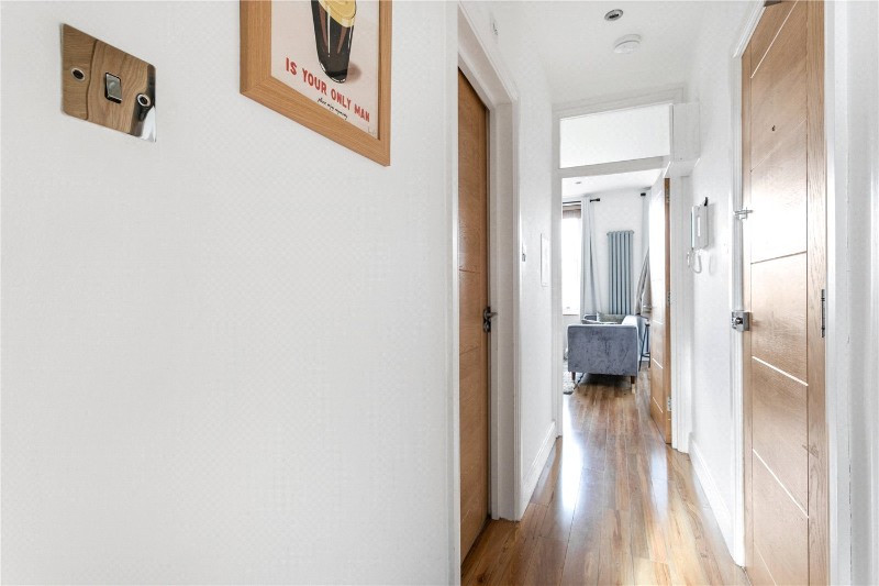 Manse Road, London, N16