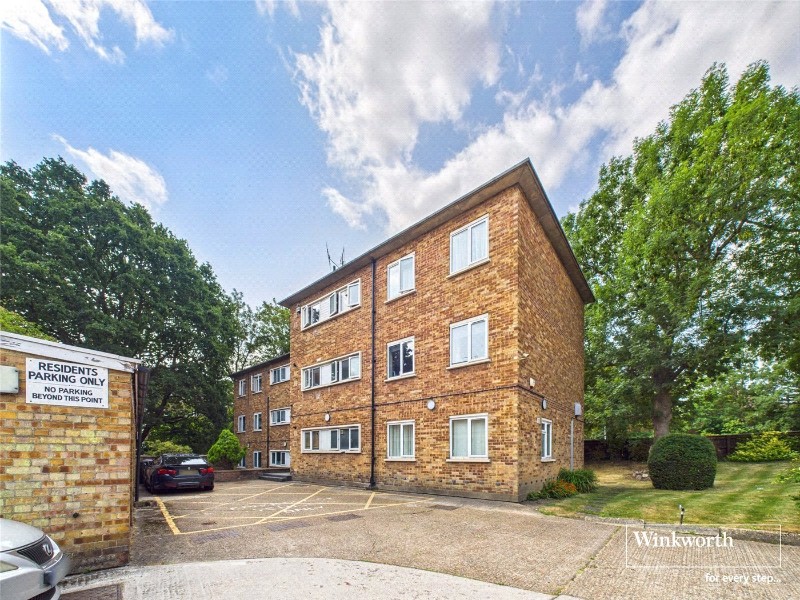 Rosewood House, 2 Manor Hall Drive, Hendon, NW4