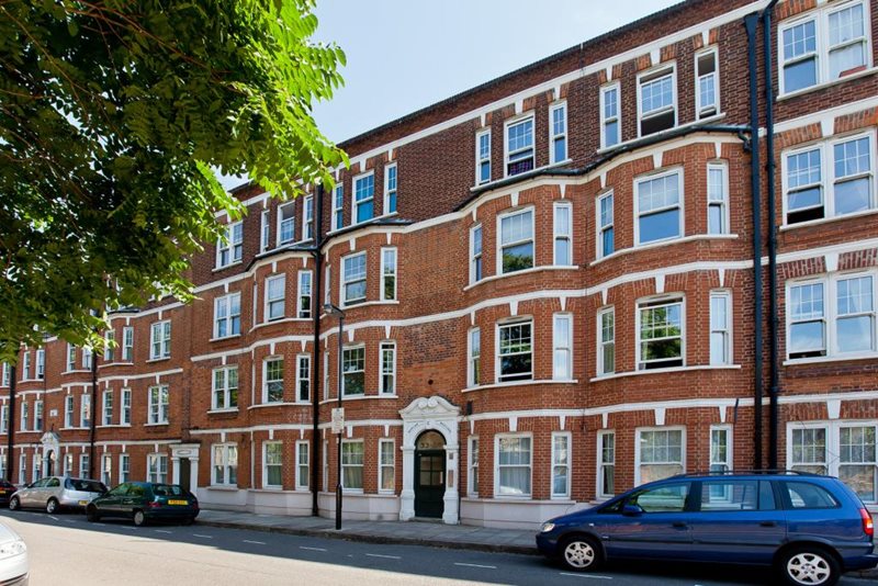 Morgan Mansions, Holloway, N7