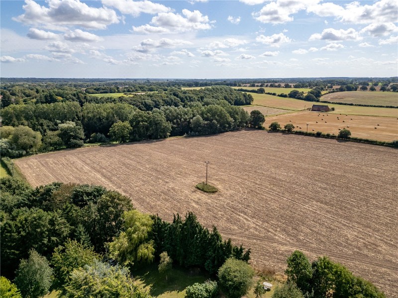 Bramerton Road, Surlingham, Norwich, Norfolk, NR14