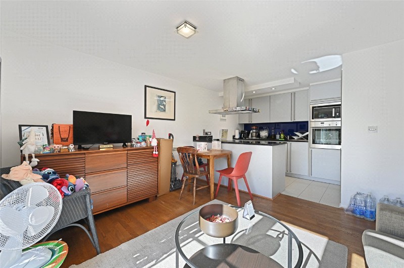 Bazalgette Court, Great West Road, London, W6