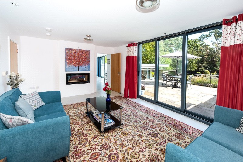 Montagu Road, Highcliffe, Christchurch, Dorset, BH23