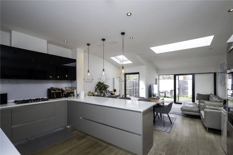 Drayton Gardens, London, W13