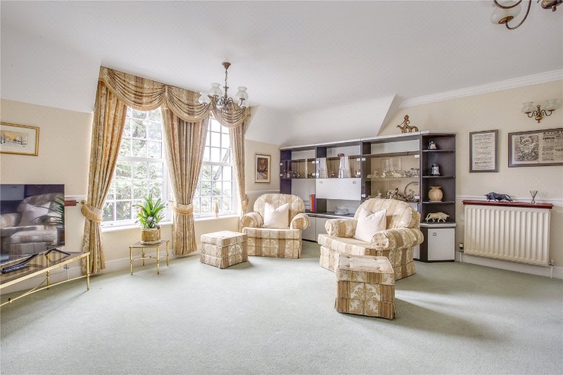 Crossways, Beaconsfield, HP9