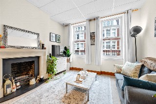 Chenies Street, London, WC1E